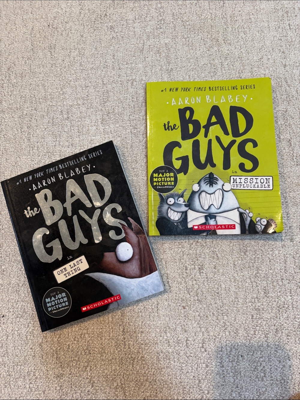 Scholastic The Bad Guys Hardcover Set - Black & Lime Green Covers
